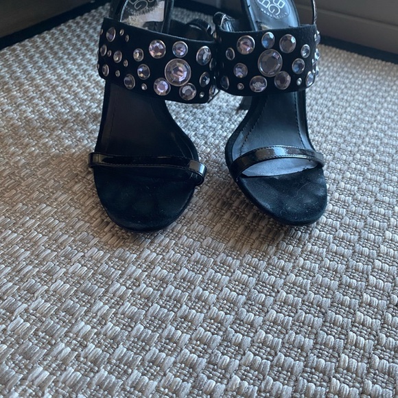 BCBG heels - Picture 3 of 5